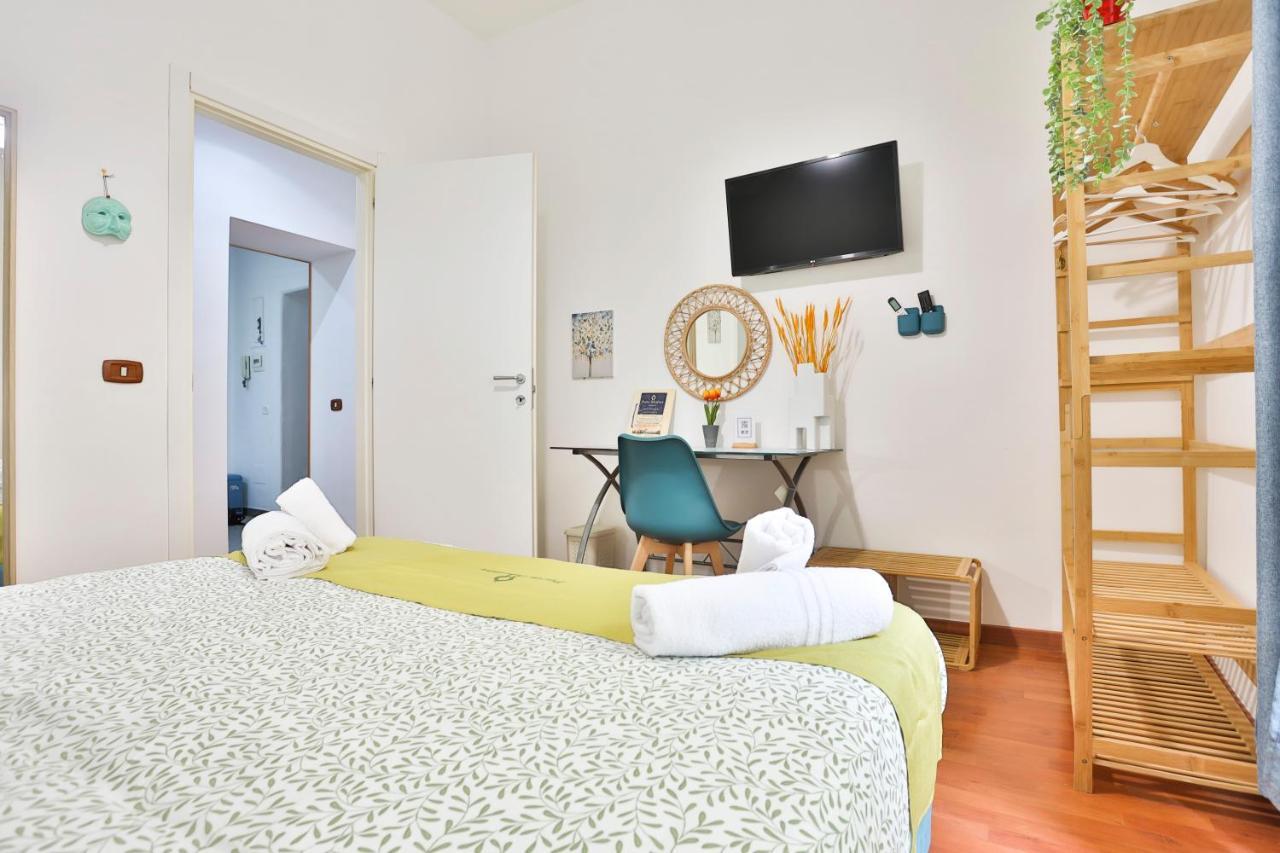 Porta Medina Apartment Napels Buitenkant foto